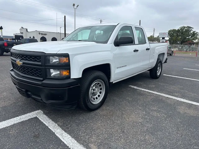 2015 Chevrolet Silverado 1500's photo